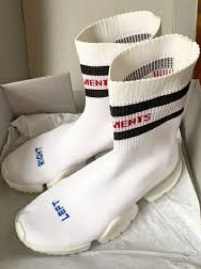 20-Nib Vetements X Reebok Sock Sneakers- Dust Bags Included